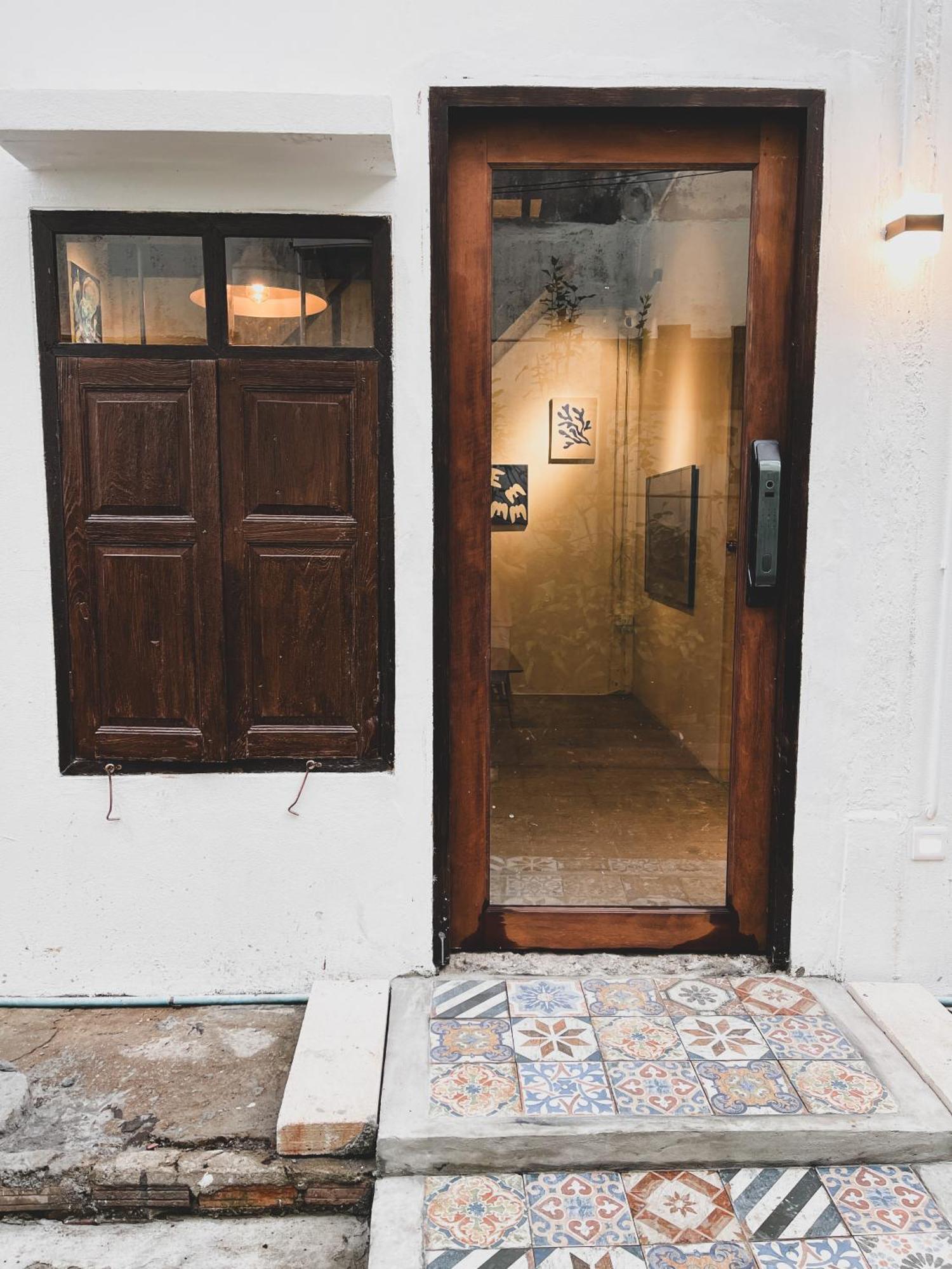 Hostel The Ordinary 8 Surat Thani Exterior foto